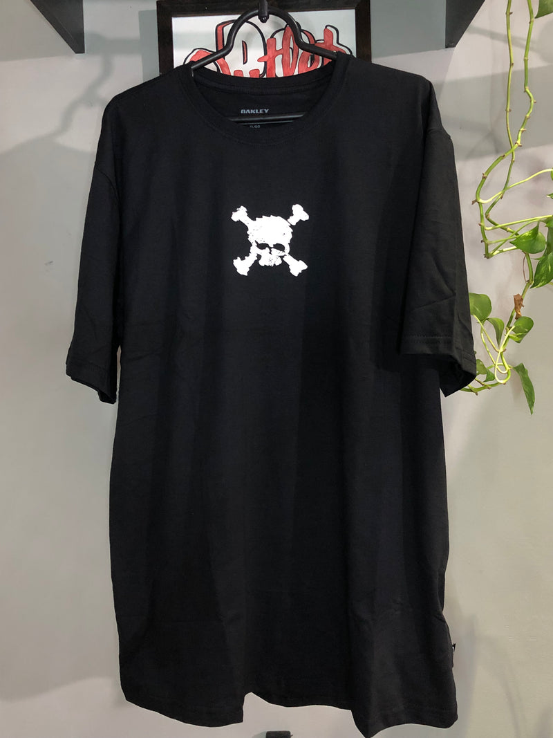 CAMISETA CUSTOM - SKULL LETREIRO EMBORRACHADO  - PRETO