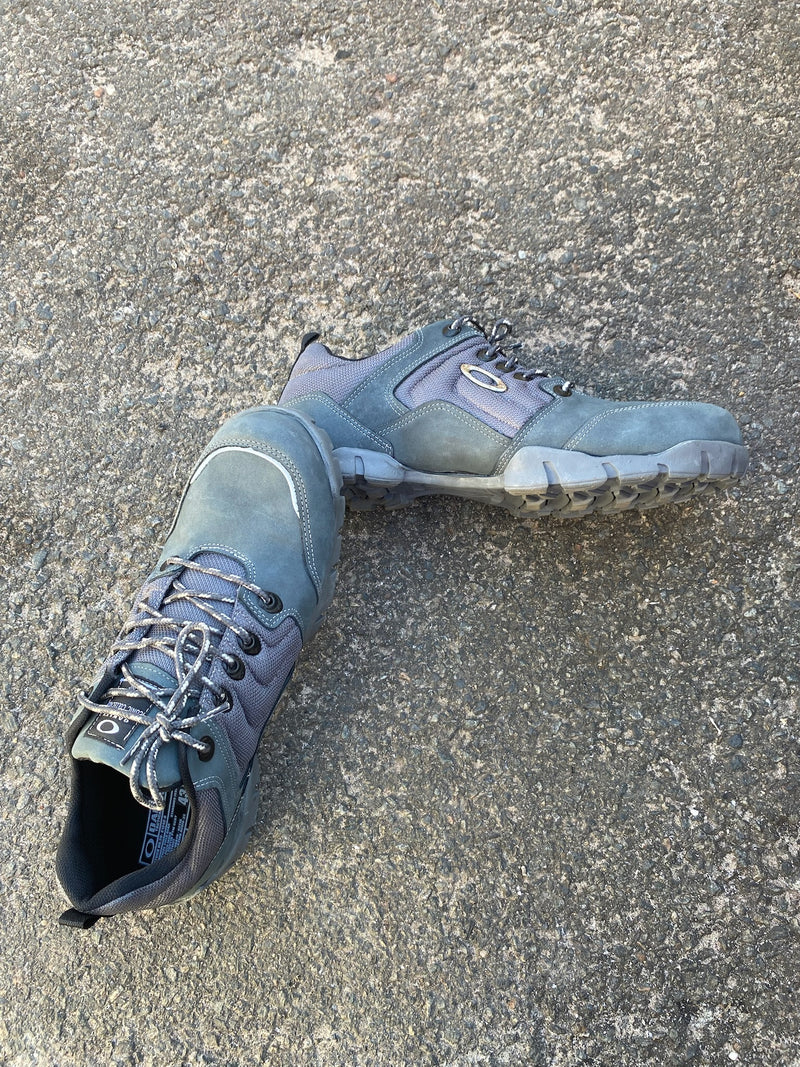 TÊNIS HALFTRACK LOW || - CINZA