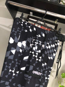 BERMUDA EDITION - PIXELS - PRETA