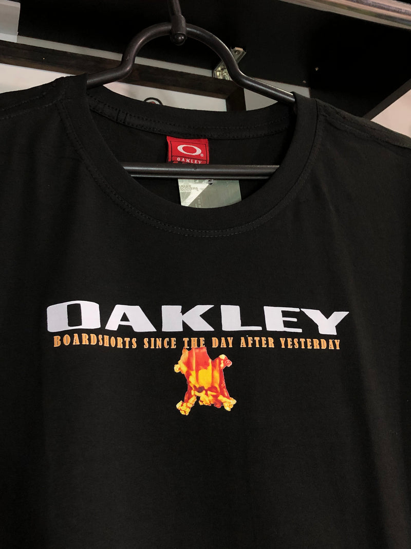 CAMISETA CUSTOM - SURF FIRE - PRETA