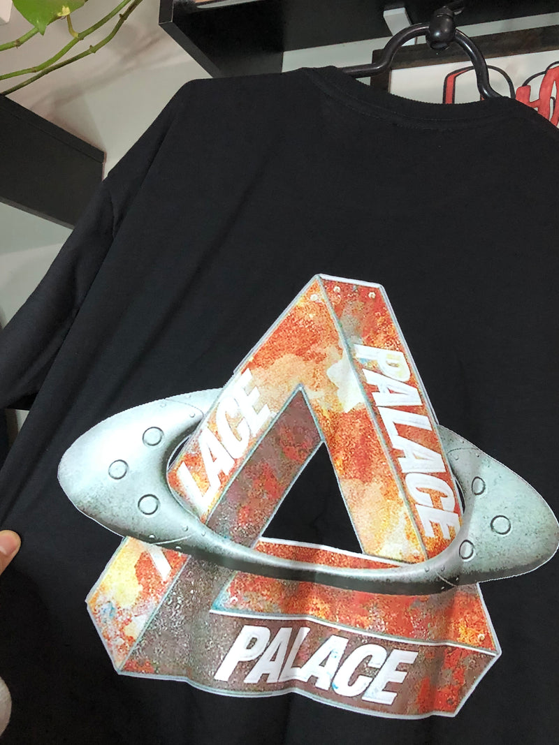 CAMISETA CUSTOM - PALACE PRETO