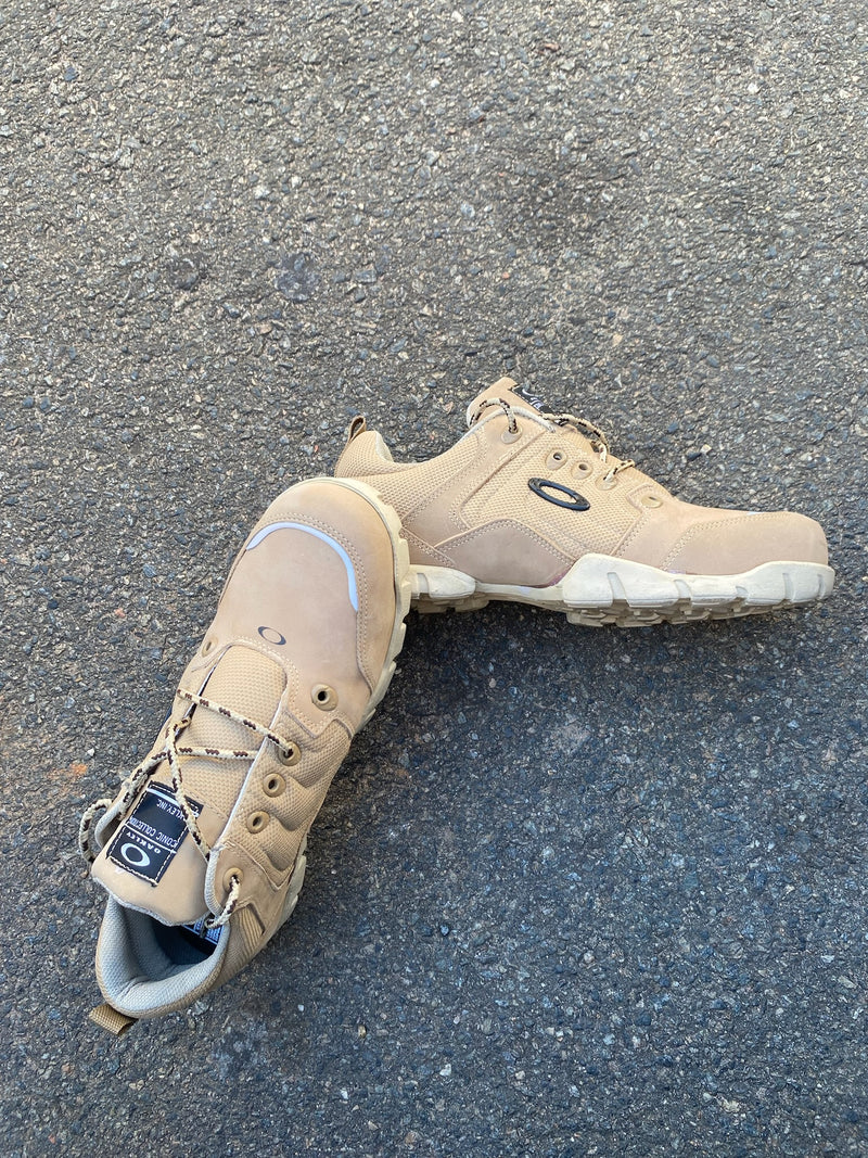 TÊNIS HALFTRACK LOW || - BEGE