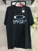 CAMISETA CUSTOM -  ICON LETREIRO AZUL - PRETA