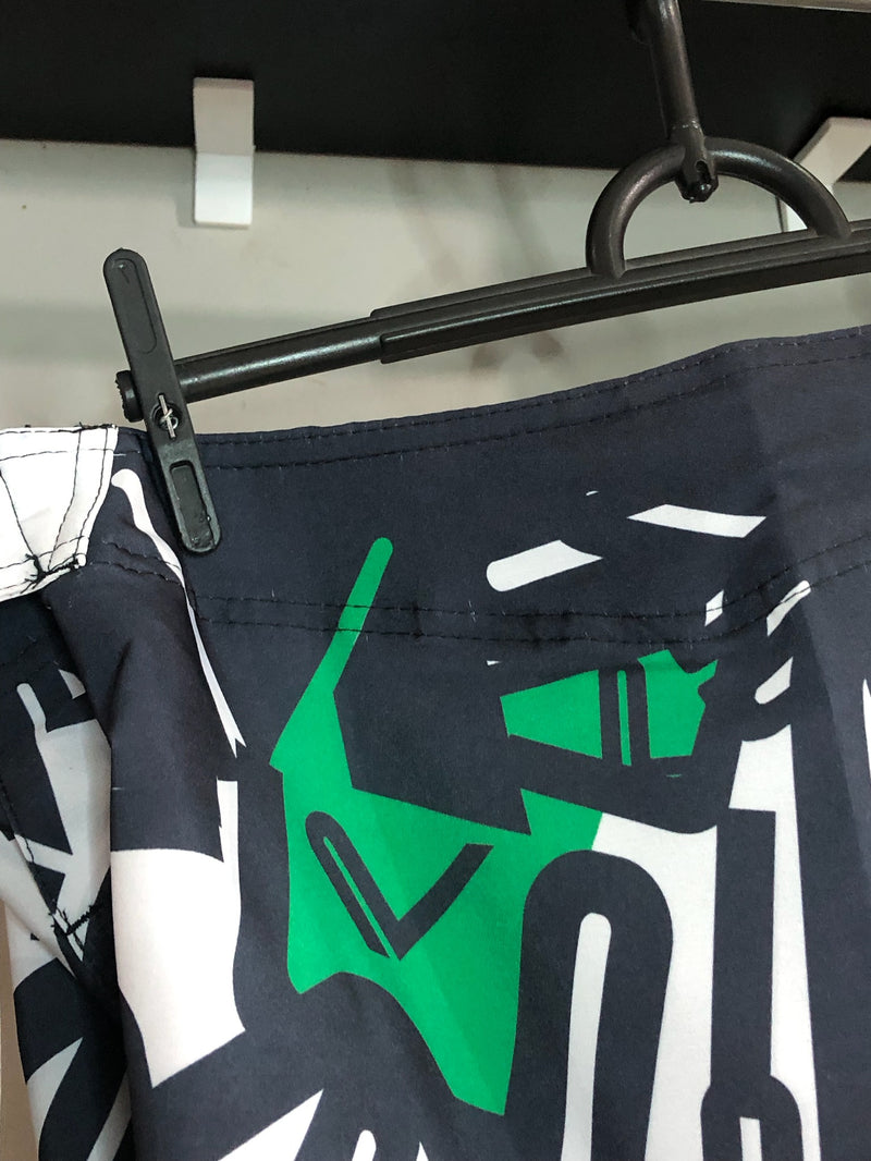 BERMUDA QUIKSILVER EDITION - LETREIRO