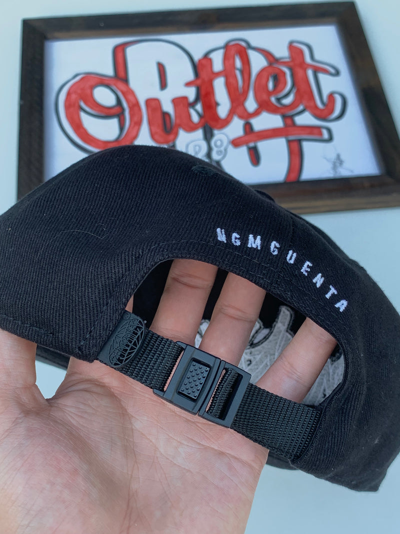 BONÉ SNAPBACK CHRONIC - O MUNDO É CRUEL MAS NÓS É CRIA