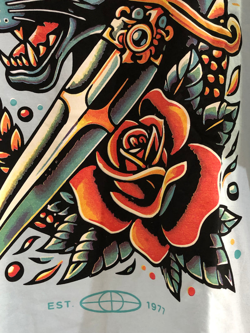 CAMISETA TRIP SIDE OVERSIZED - PANTERA NEGRA