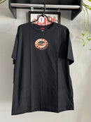 CAMISETA  CUSTOM - BOMB ORNAMENT - PRETA