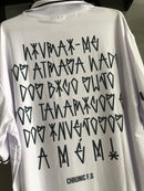 CAMISETA DE TIME CHRONIC - LIVRAI-ME - BRANCA - PLUS SIZE