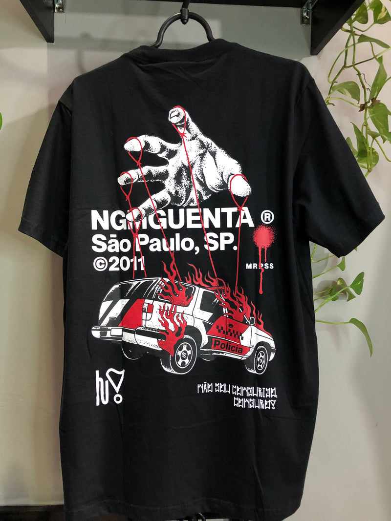 CAMISETA CHRONIC - NÃO SOU CONDUZIDO, CONDUZO - PRETO