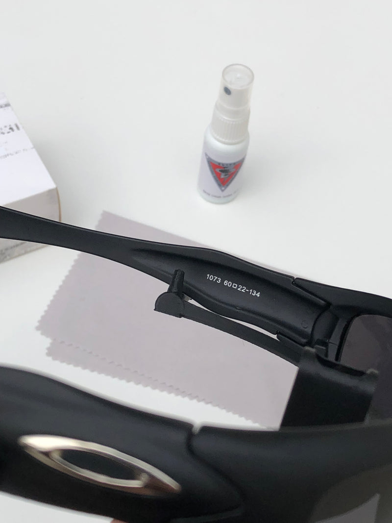 MONSTER DOG - ALL BLACK