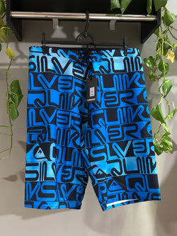 BERMUDA QUIKSILVER EDITION - LETREIRO
