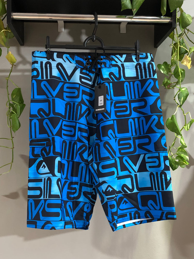 BERMUDA QUIKSILVER EDITION - LETREIRO