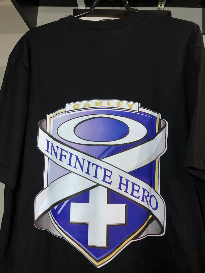 CAMISETA CUSTOM - INFINITE HERO PRETA