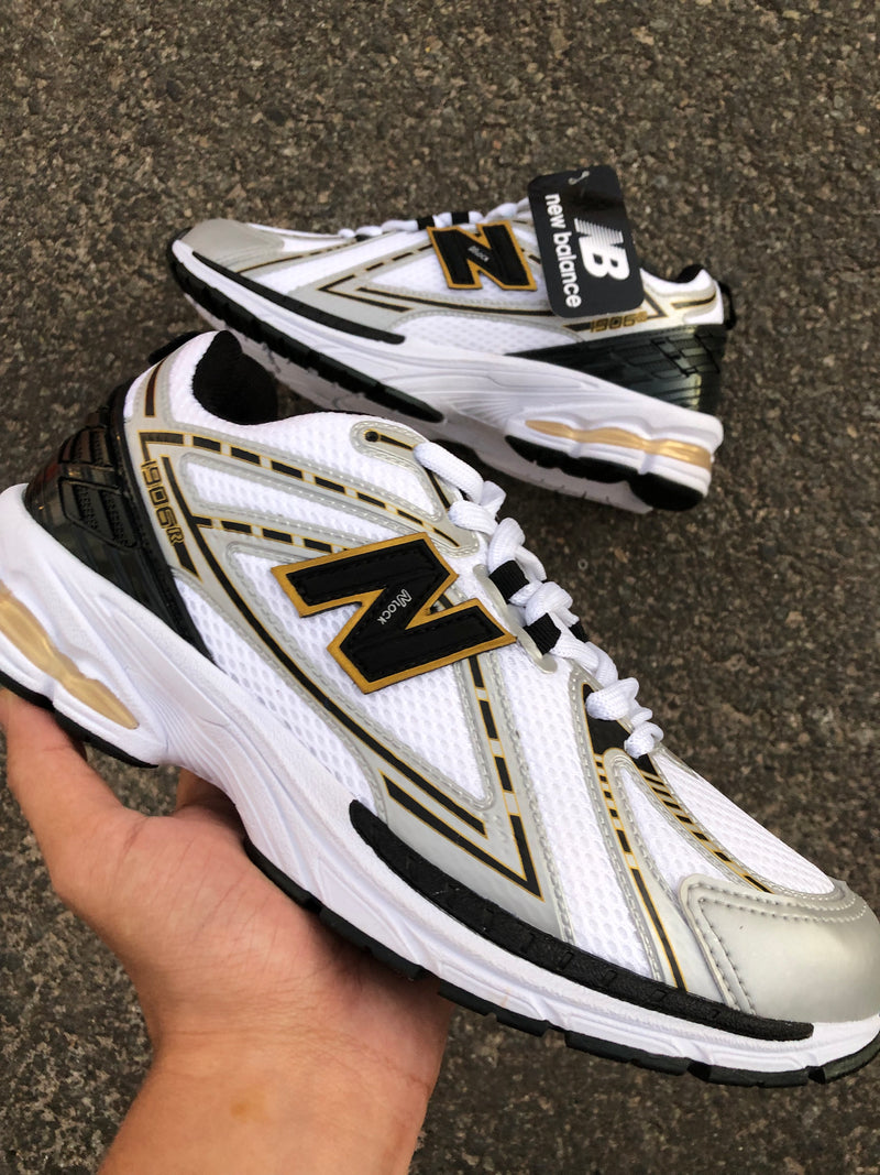 TÊNIS NEW BALACE GOLD