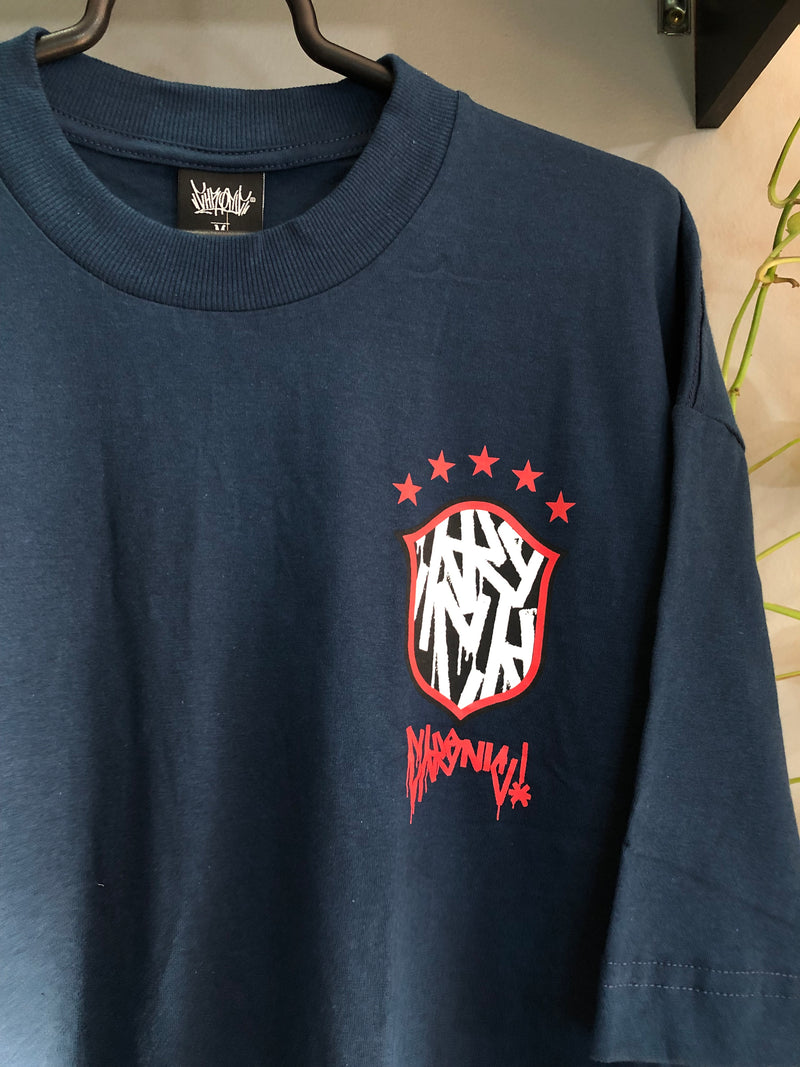 CAMISETA CHRONIC - AQUI É BRASIL - AZUL MARINHO