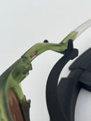 PLANTARIS OAKLEY - GREEN MATTE | LENTE MARROM POLARIZADA  (COMPRE UM ÓCULOS E ESCOLHA O SEGUNDO GRÁTIS)