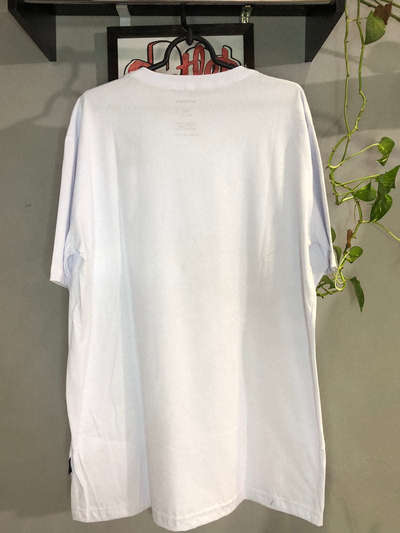 CAMISETA CUSTOM - CRANIO  - BRANCA