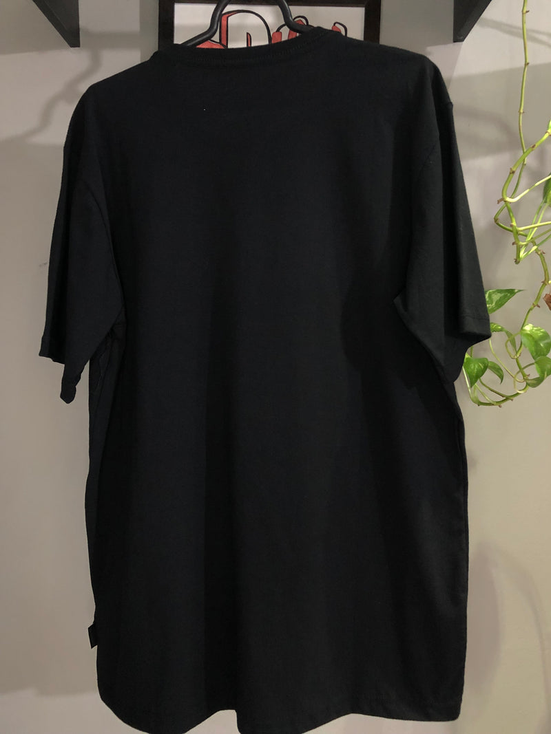 CAMISETA CUSTOM - CRANIO  - PRETA