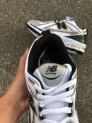 TÊNIS NEW BALACE GOLD