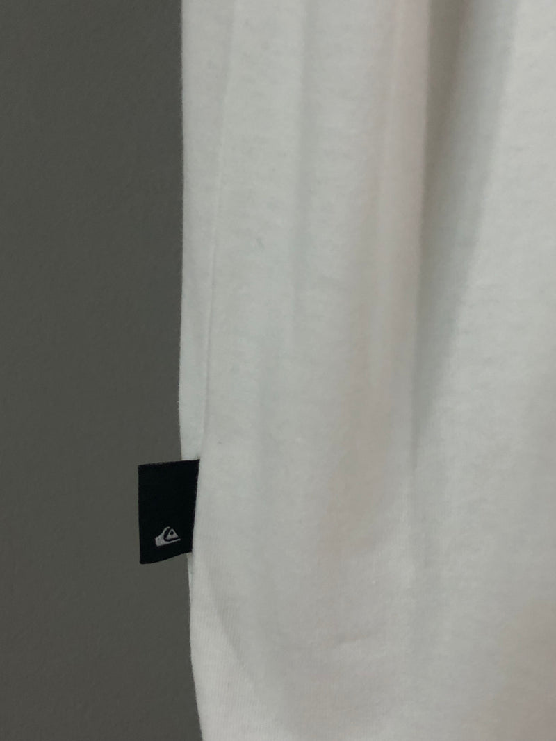 CAMISETA 30.1 QUIKSILVER - LETREIRO