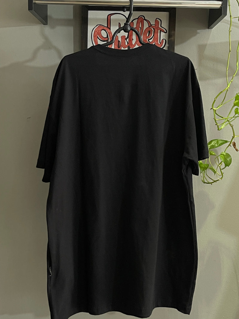 CAMISETA CUSTOM - MONTANHA  - PRETA