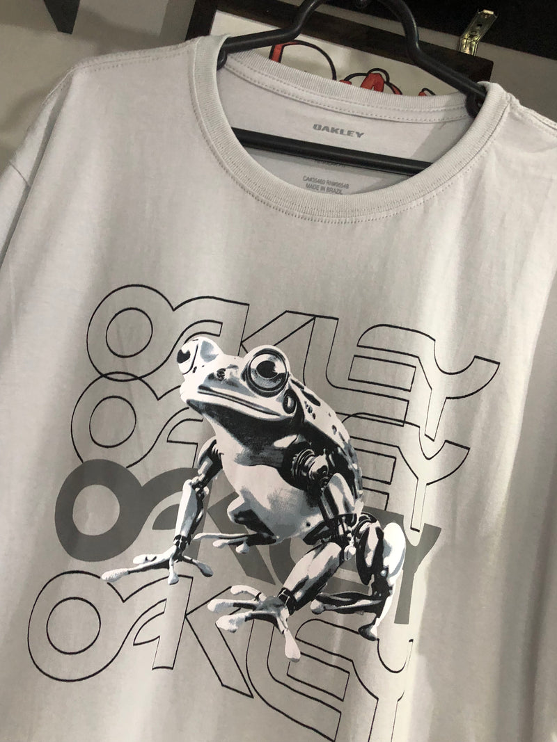 CAMISETA CUSTOM - NEW FROG METALIC - CINZA