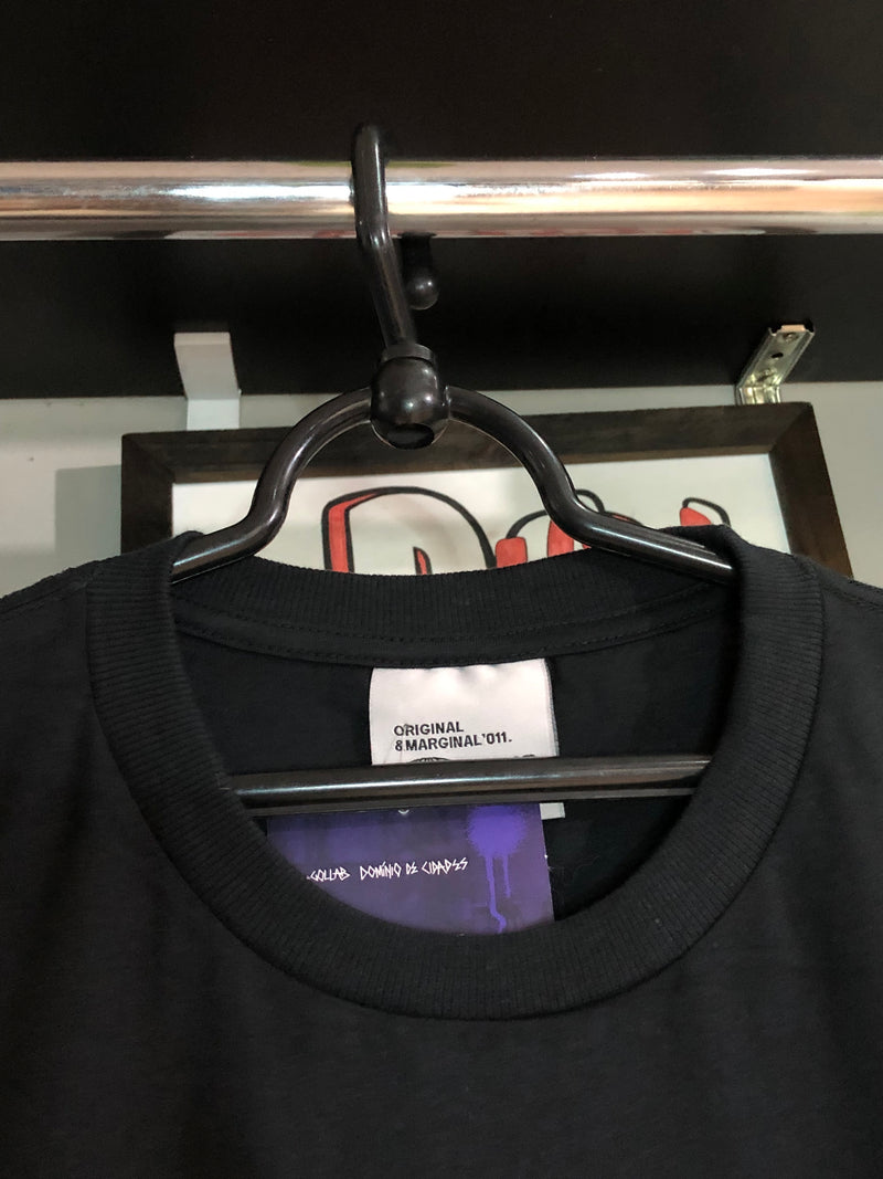 CAMISETA CHRONIC - PREDIO PEGANDO FOGO  - PRETO