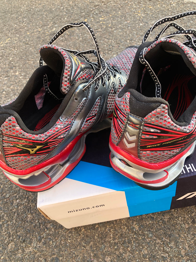 MIZUNO WAVE PROPHECY 1 - VERMELHO