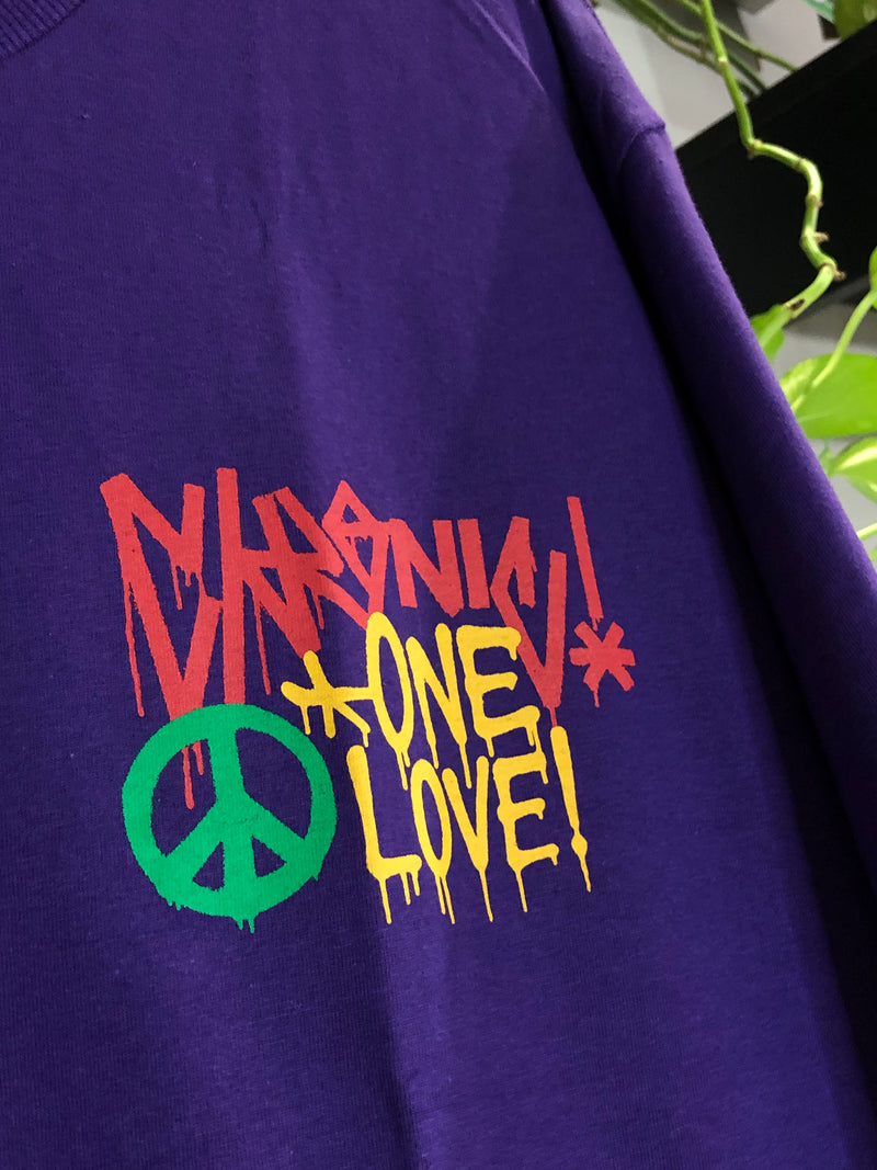 CAMISETA CHRONIC - NÃO GANHE O MUNDO E PERCA SUA ALMA - ROXA