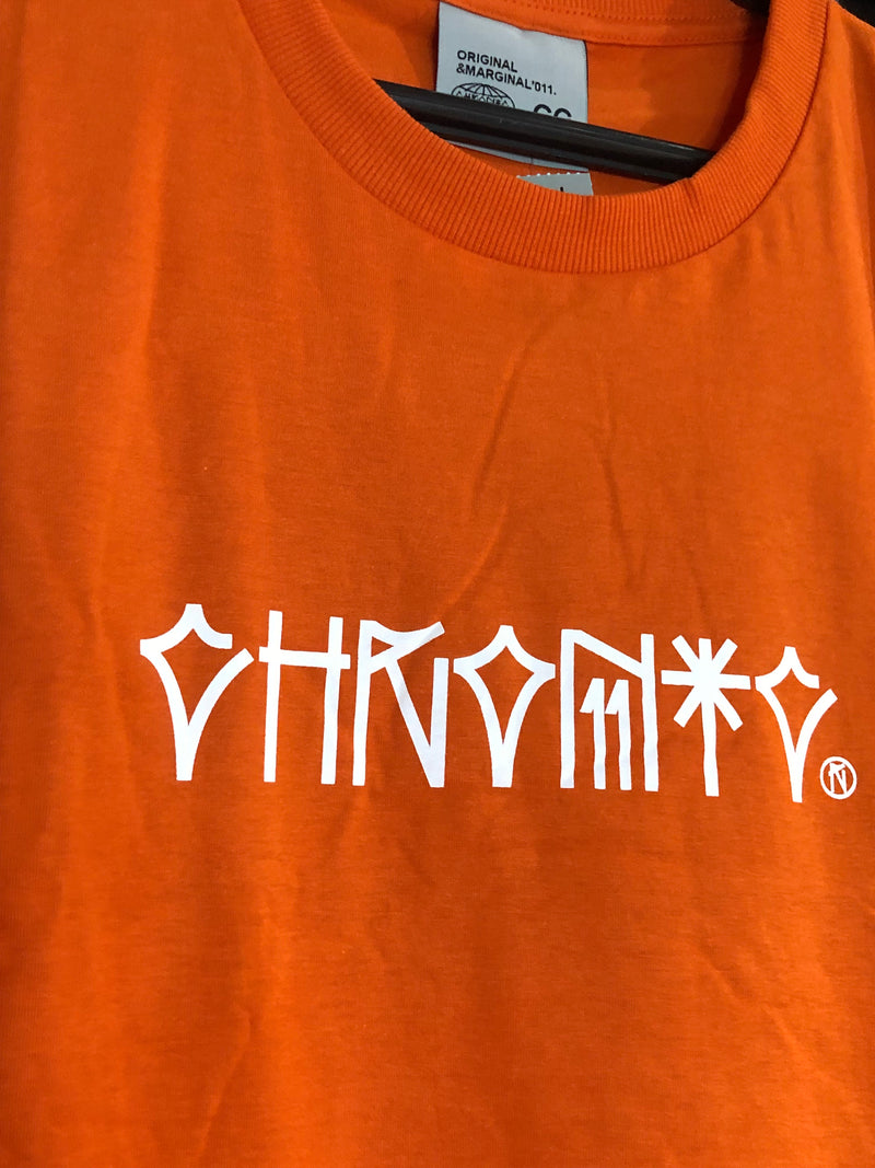 CAMISETA CHRONIC - NÃO VIM HENRDEIRO MAS VOU DEIXAR HERENÇA - LARANJA