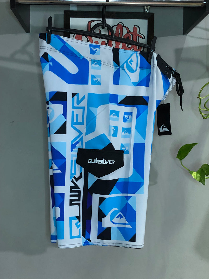 BERMUDA QUIKSILVER EDITION - LETREIRO AZUL