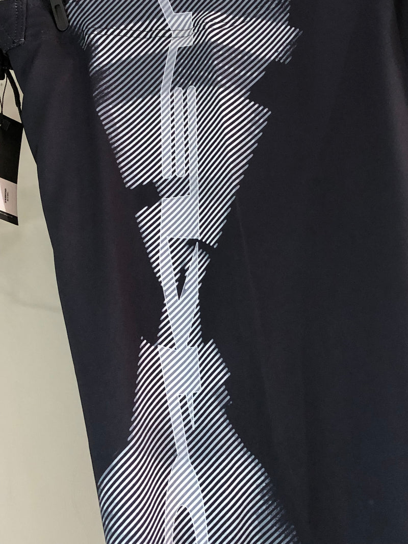 BERMUDA EDITION - ESCRITA PRETA