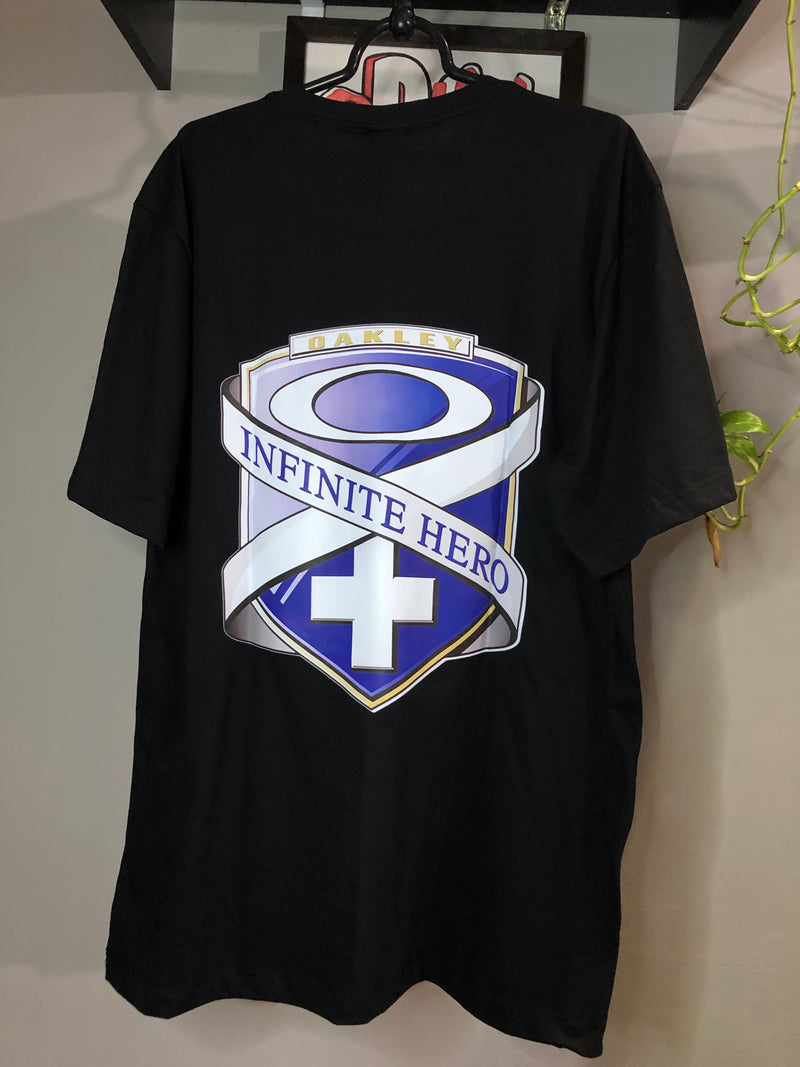 CAMISETA CUSTOM - INFINITE HERO PRETA