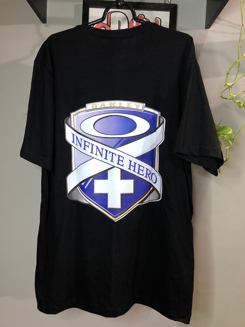 CAMISETA CUSTOM - INFINITE HERO PRETA