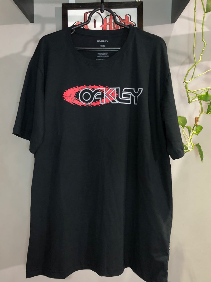 CAMISETA CUSTOM - STATIC LETREIRO - PRETO