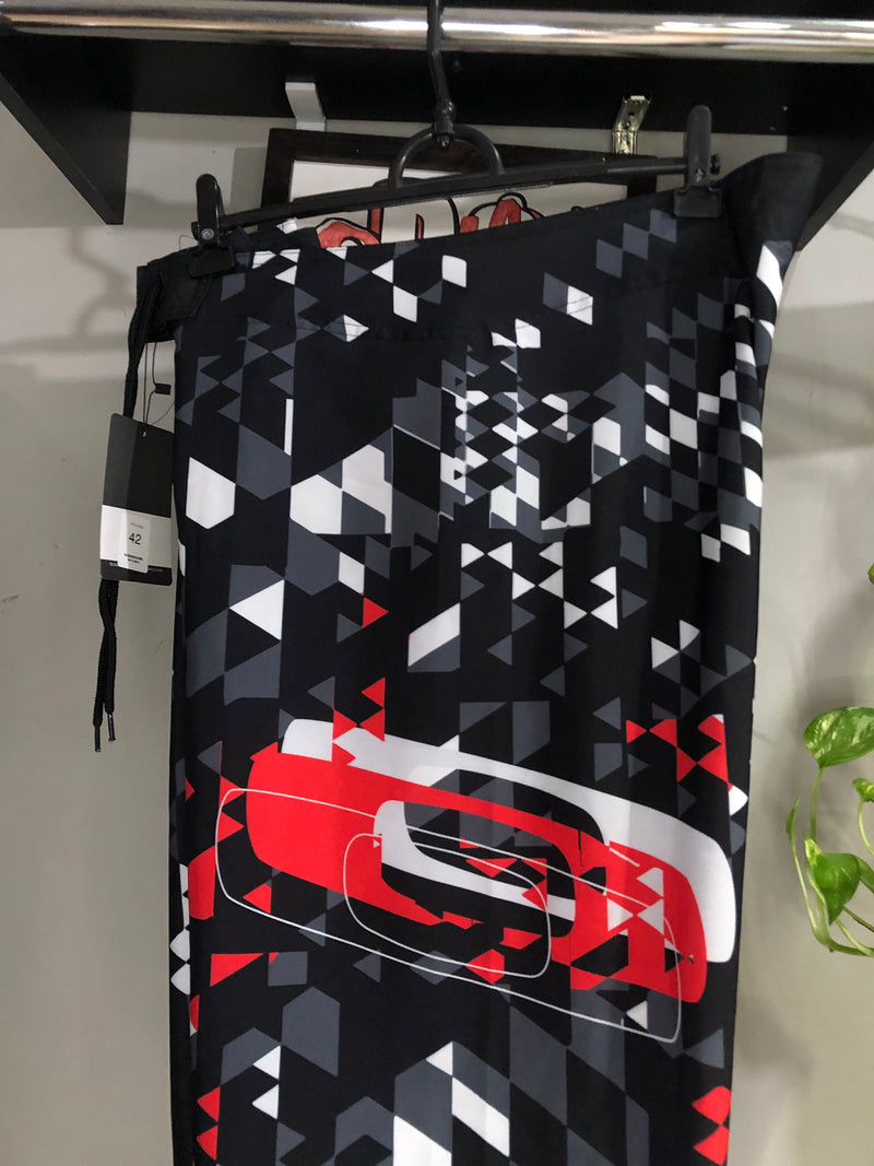 BERMUDA EDITION - PIXELS - PRETA