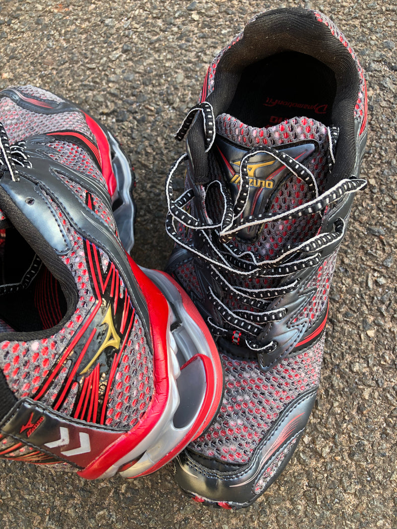 MIZUNO WAVE PROPHECY 1 - VERMELHO