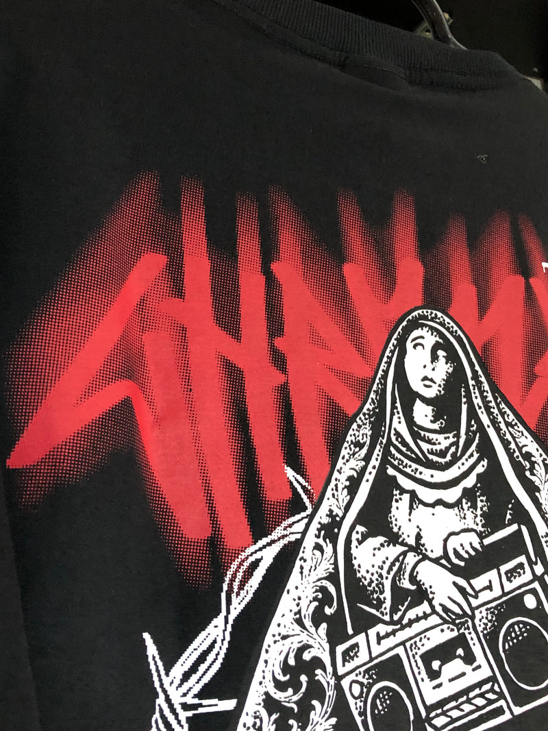 CAMISETA CHRONIC - SANTA SOM - PRETO