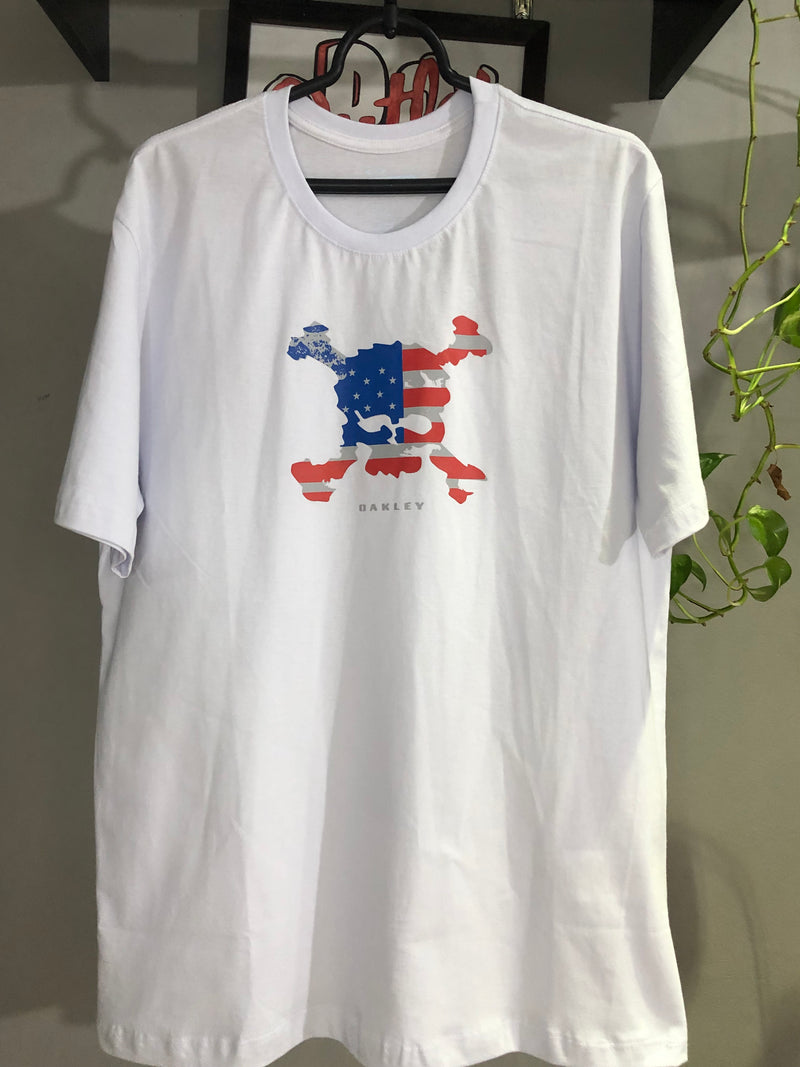 CAMISETA CUSTOM - SKULL EUA - BRANCA