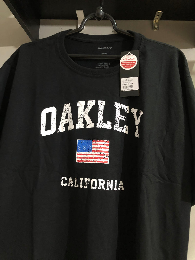 CAMISETA CUSTOM - CALIFORNIA - PRETA