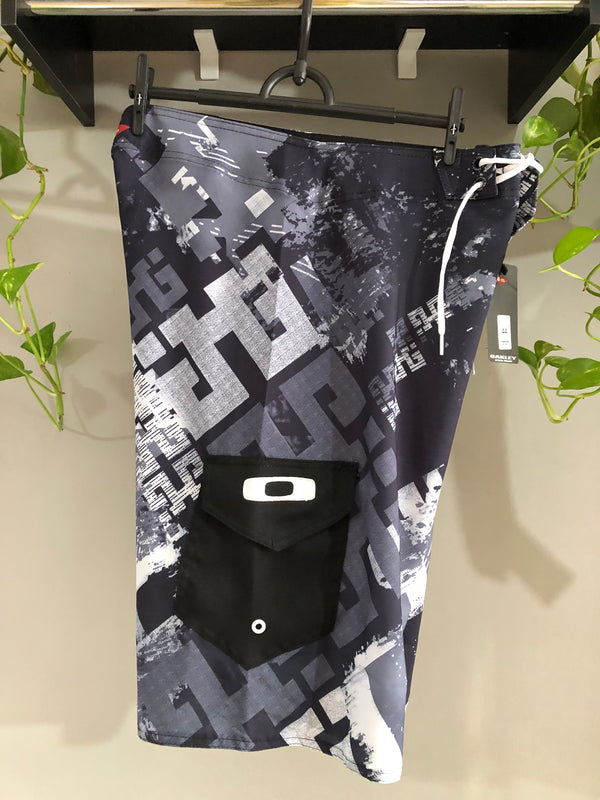 BERMUDA EDITION - ADS BLACK C/ BOLSO