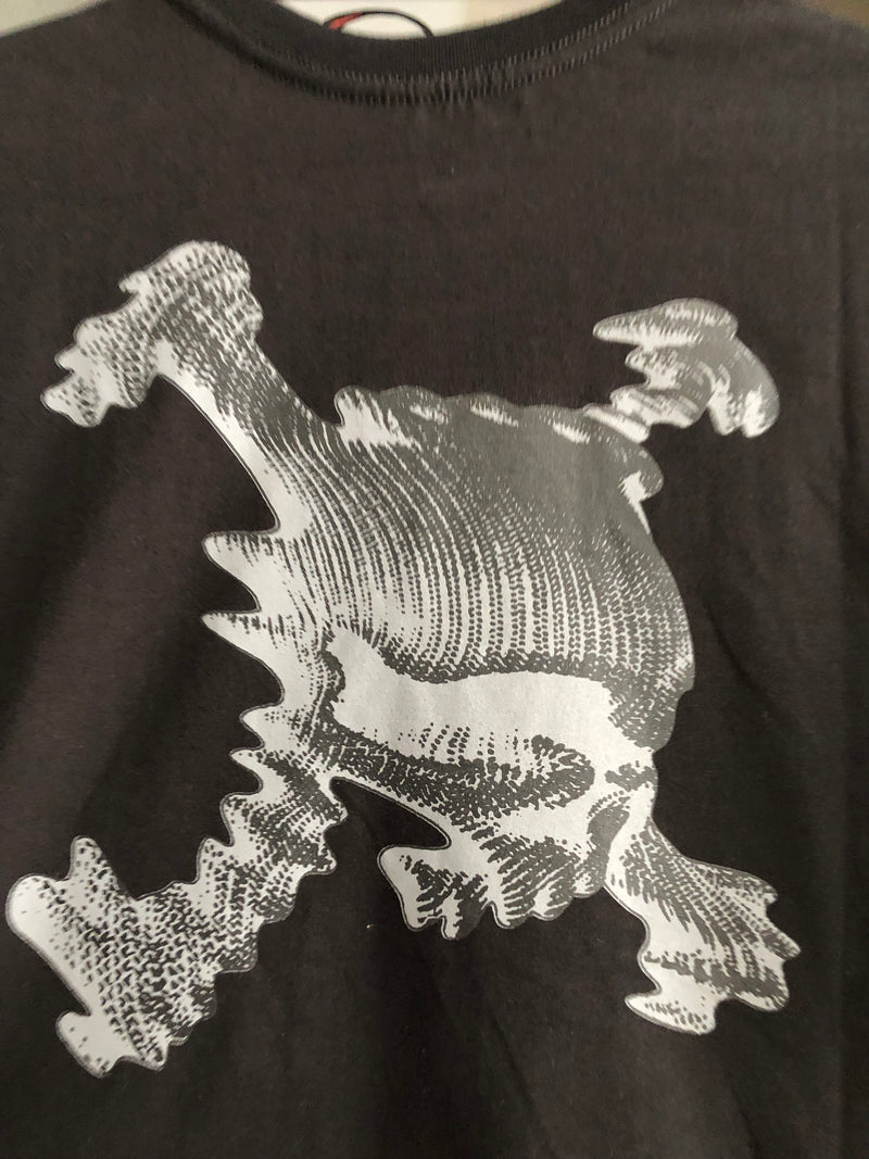 CAMISETA CUSTOM - SKULL 3D - PRETA