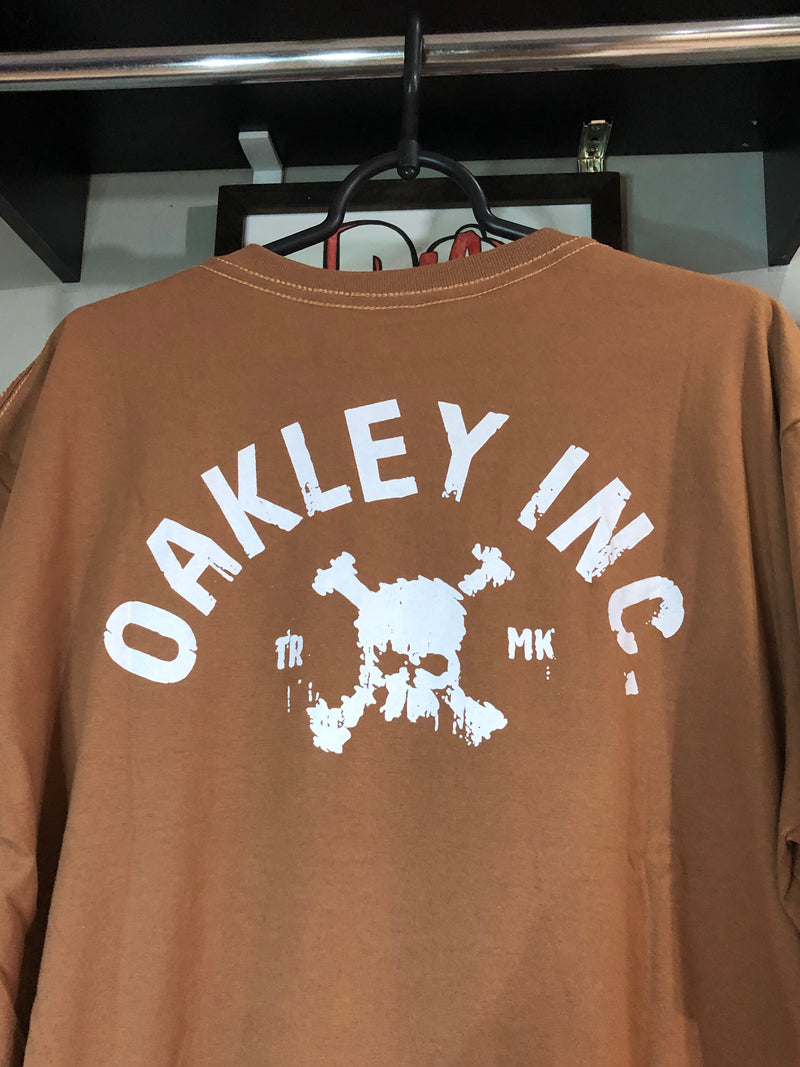 CAMISETA CUSTOM -SKULL INC - MARROM