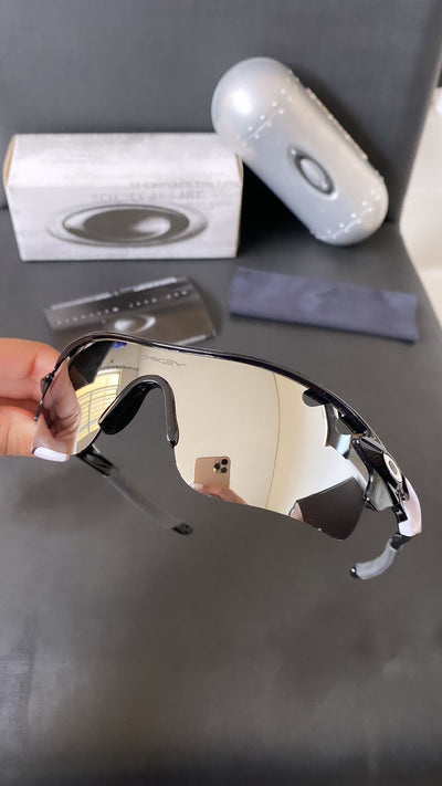 Óculos de Sol Oakley Premium Radar - Liquid Metal - OutletR8